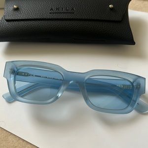 COPY - Light Blue Sunglasses with case